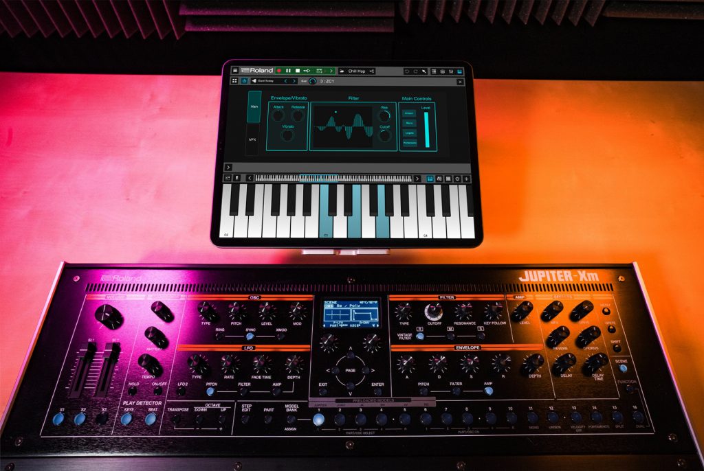 JUPITER-Xm and Zenbeats: A Perfect Pair - Roland Articles JUPITER-Xm and Zenbeats: A Perfect Pair - Roland Articles