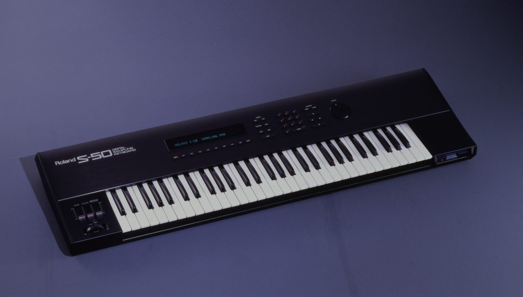 Roland S50 サンプラー 動作品 - 鍵盤楽器