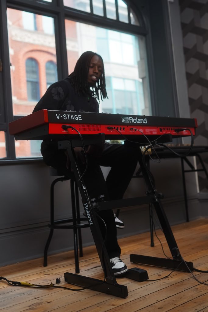 Iziah Yarde w/ V-STAGE