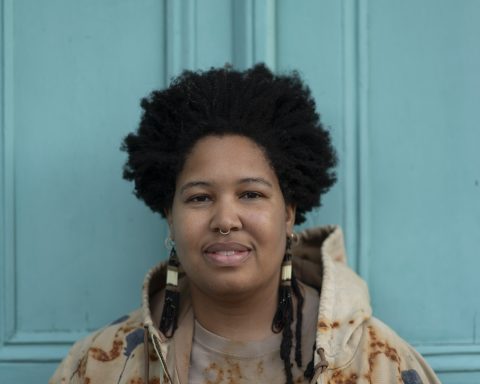 A Few Minutes with Divide and Dissolve