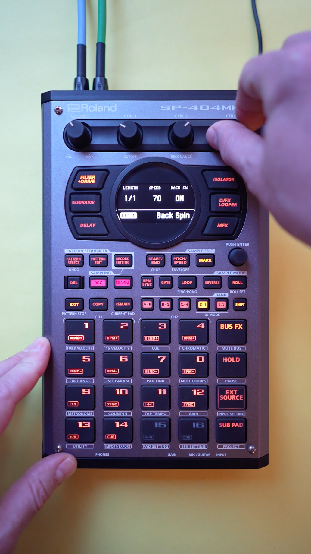 DJ機材 and producers of generation new a inspired SP-404 Roland the How sp-404 boss DJ機材