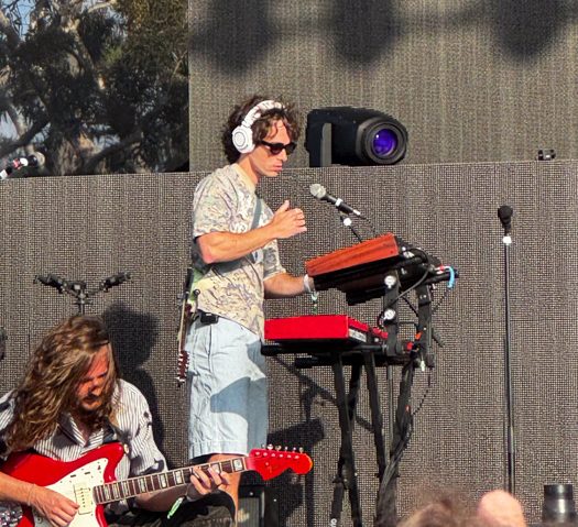 Mitch Fountain on keyboard
