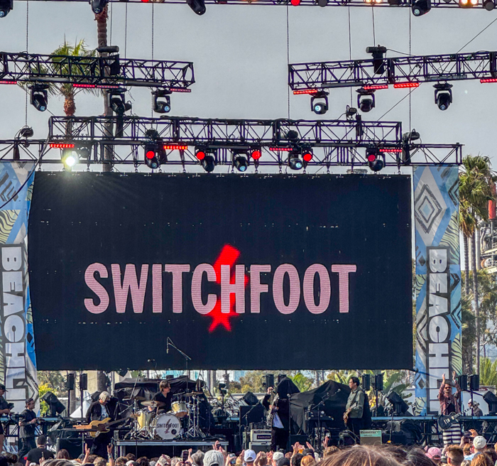 Switchfoot stage