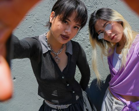 A Few Minutes with Dolly Ave